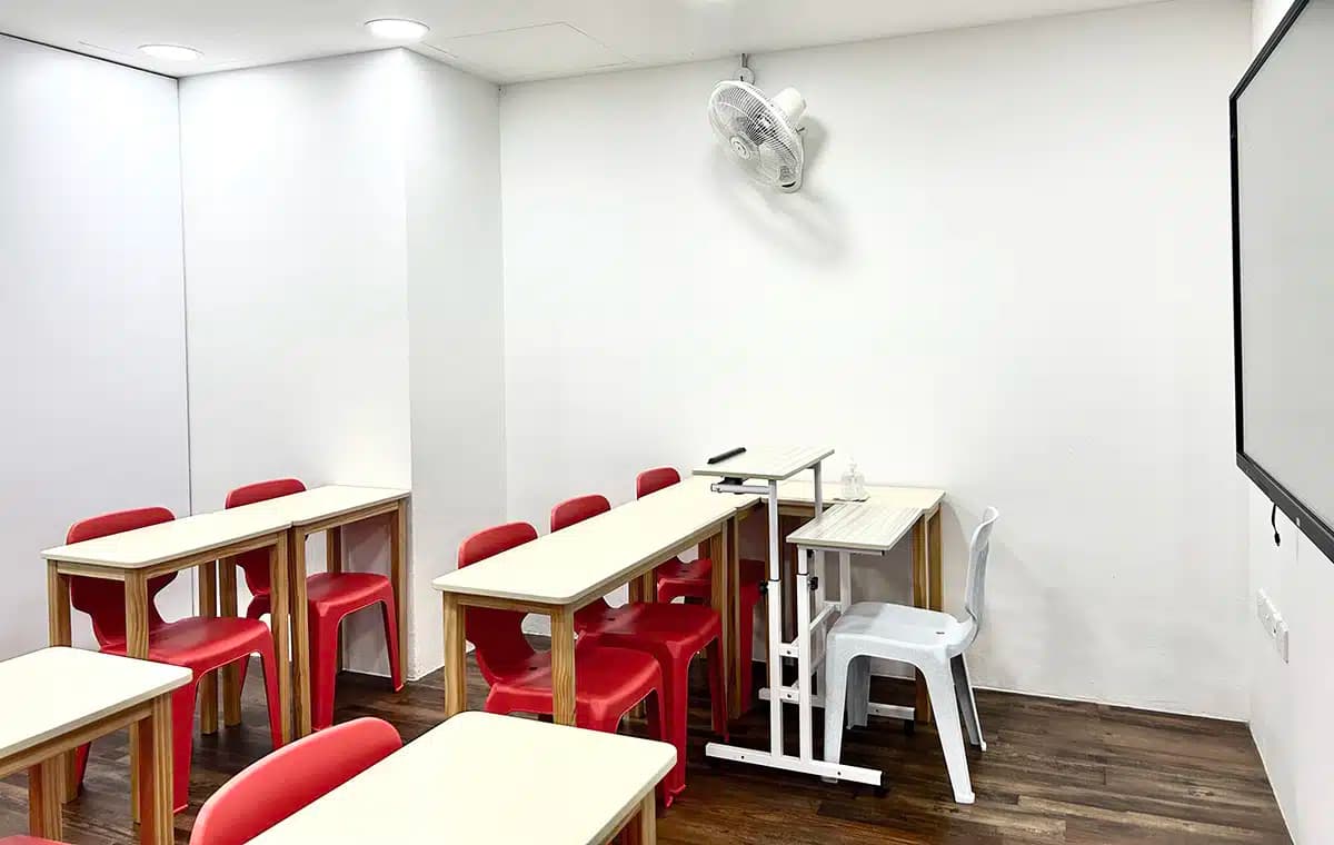 Learning environment at Mavis Tutorial Centre, Woodleigh Mall